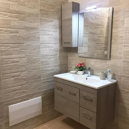 Pusortu * أروسييْ